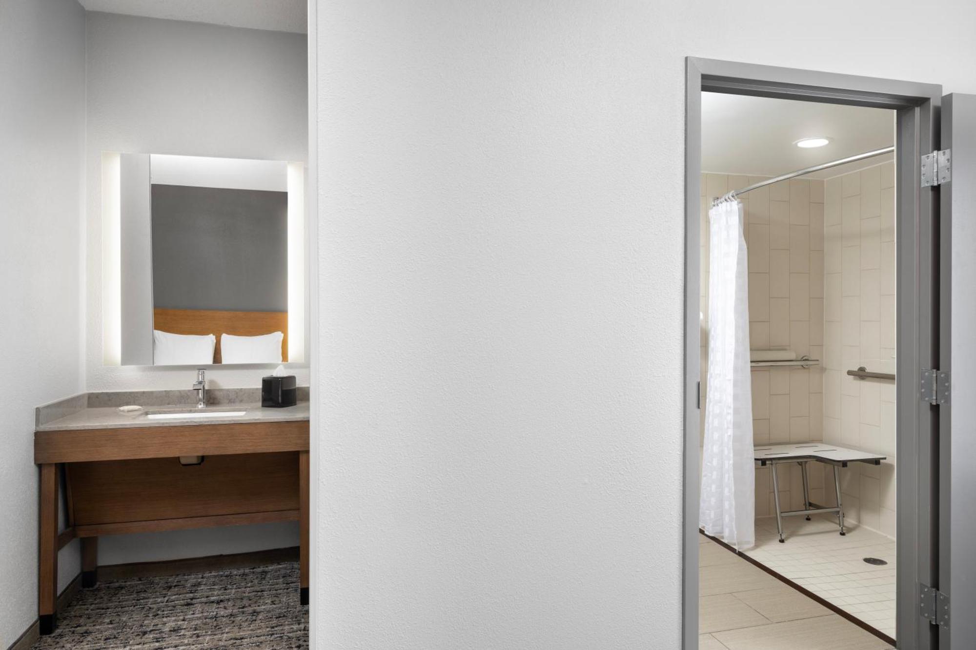 Hyatt Place Kansas City/Overland Park/Convention Center Exteriör bild